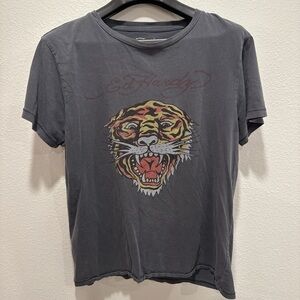 Vintage Y2K Ed Hardy “Love Kills Slowly” Graphic T-Shirt Size M